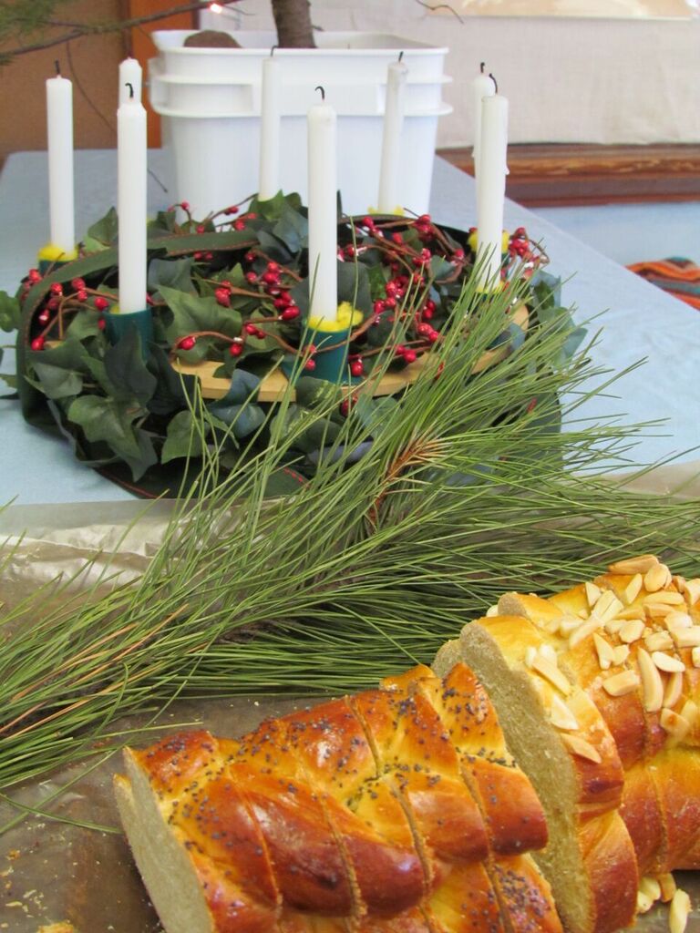 Festivals - SL bread & wreath.jpeg