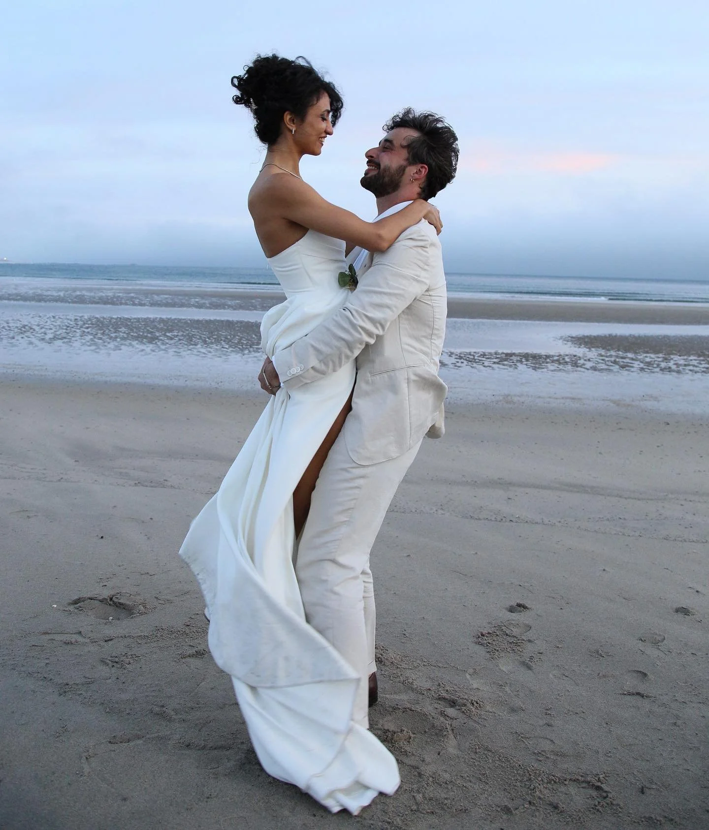 To everyone that made our paths lead to each other and to the most fulfilling moments of our lives

Thank you ❤️
شكرًا ❤️
Obrigado ❤️

Dreams can really come true
Mais &amp; Ra&uacute;l, June 2024