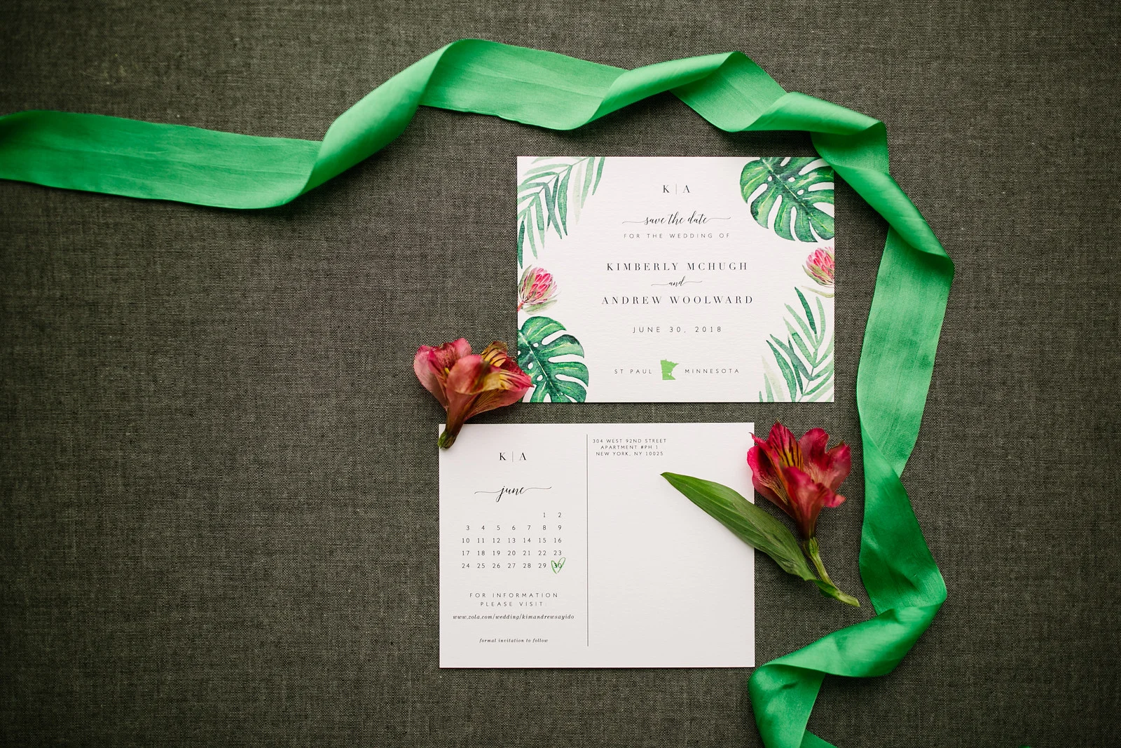Vibrant and unique save the dates with a tropical touch!