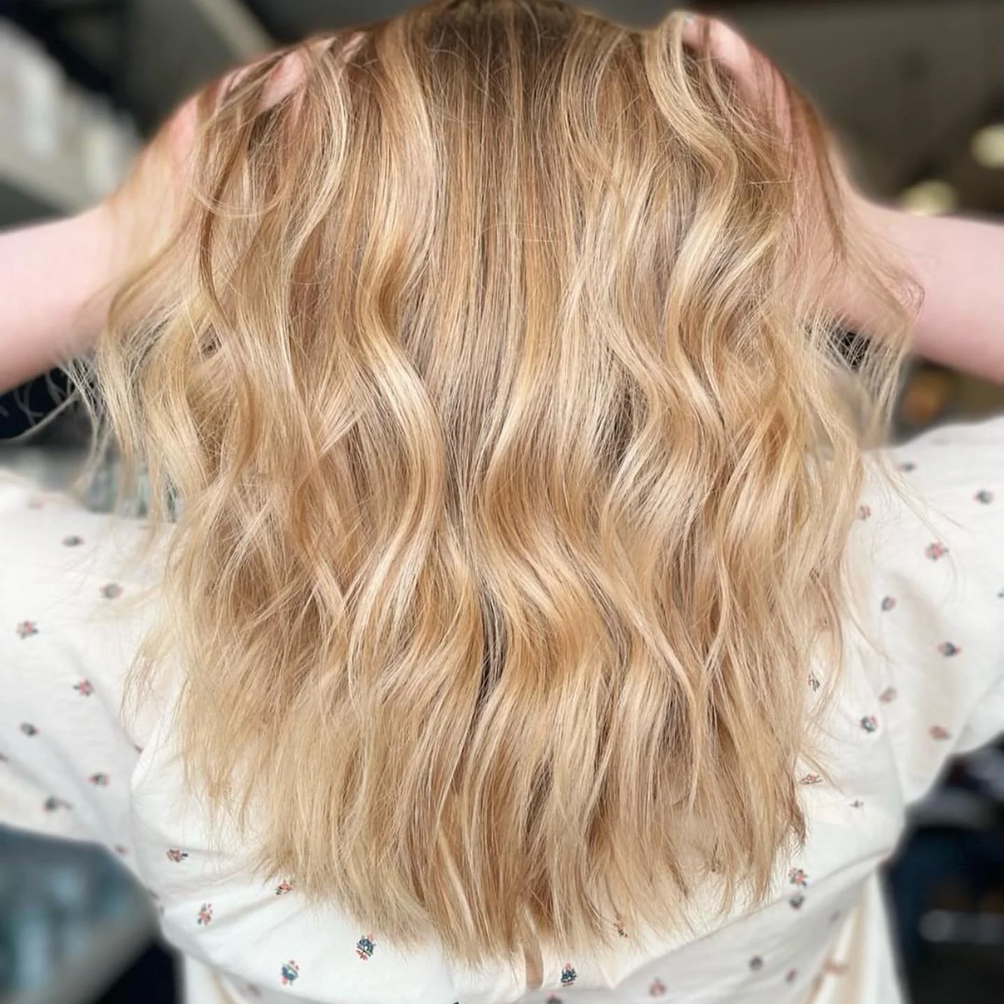 We’re so excited to welcome @michdigi to our team!
She is currently booking for color appointments in June via marinhairco.com
Please don’t hesitate to reach out with any questions.
We can’t wait to see you!
MHC