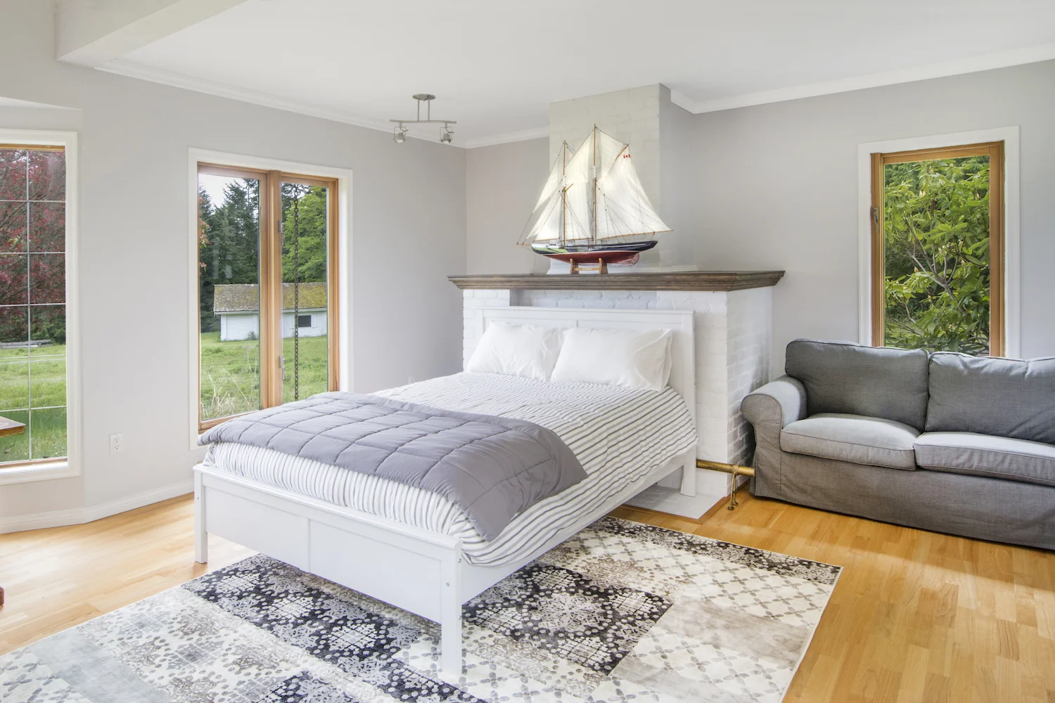 Library Bedroom.jpeg