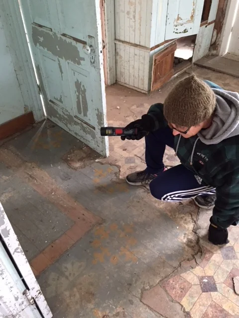  Peter Klippentein Housebarn - pattern in Faar Tuss (front room) 