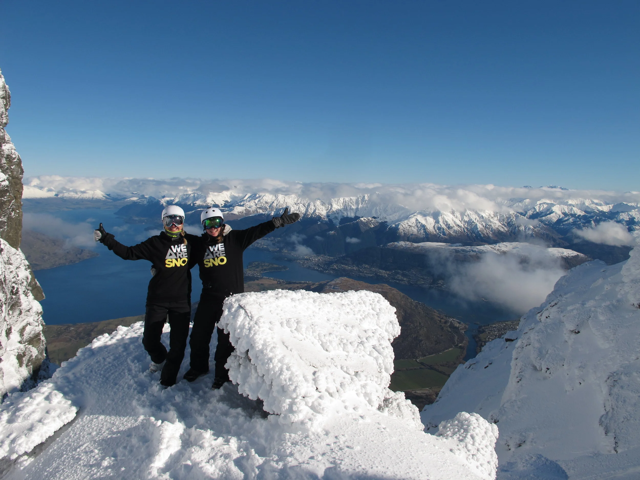 Turn a ski holiday into a ski season with an internship or instructor course