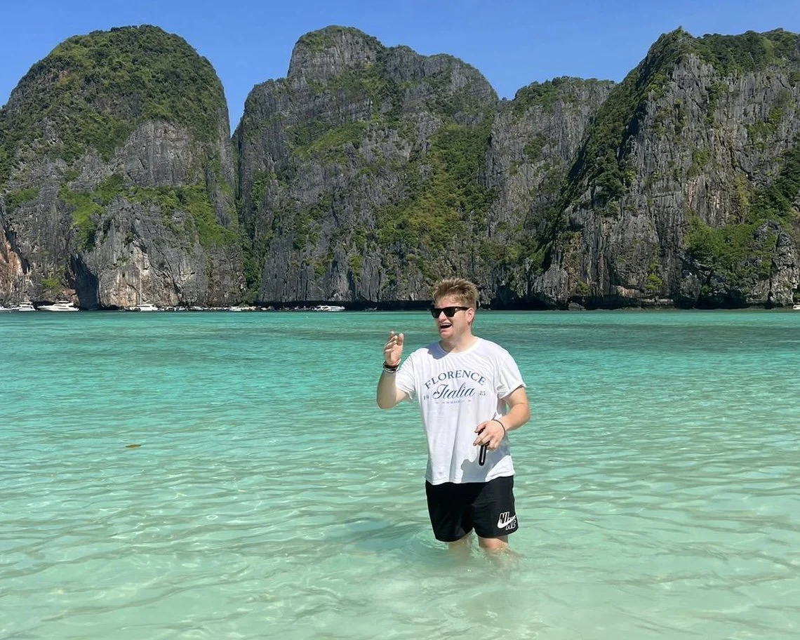 What has happened to this travel blog?