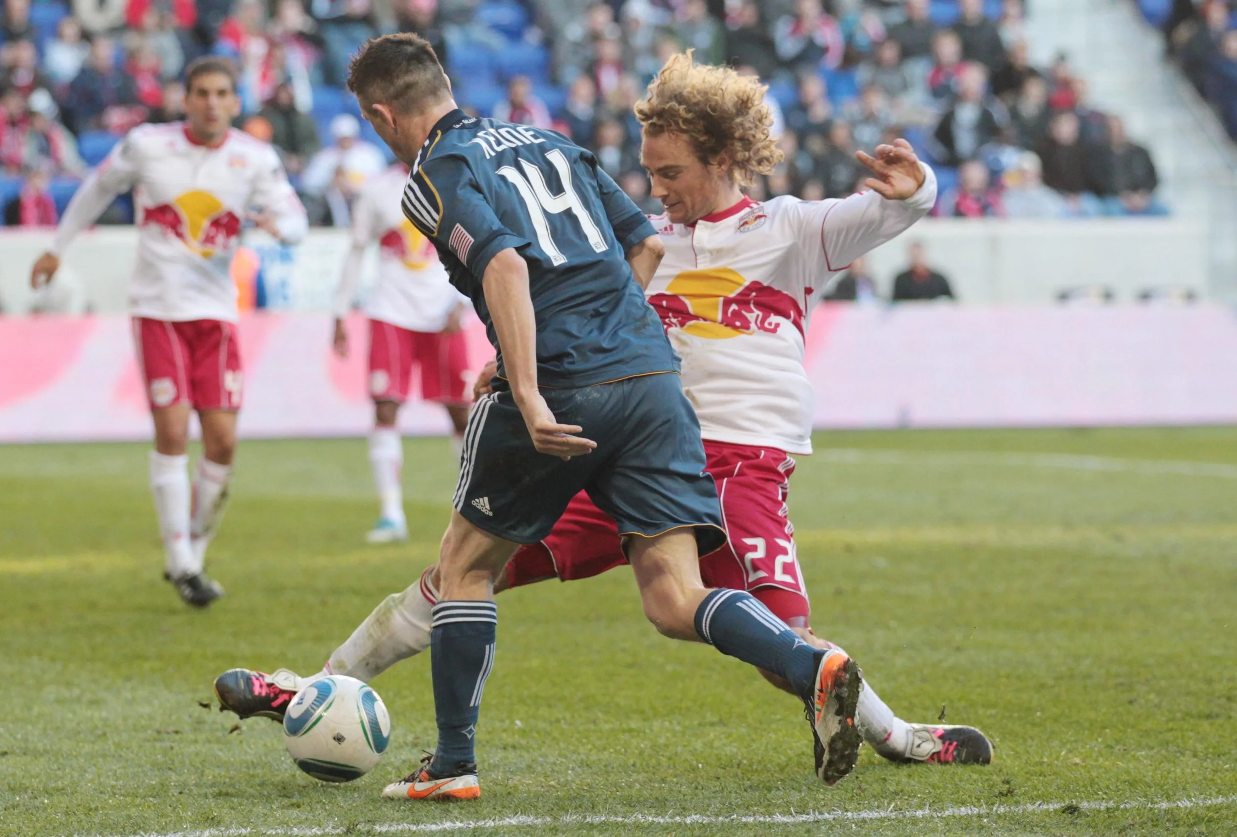 <a href="http://properformance.guru/stephen-keel">Stephen Keel</a><strong>MLS since 2006, Wake Forest, New York Red Bulls</strong>