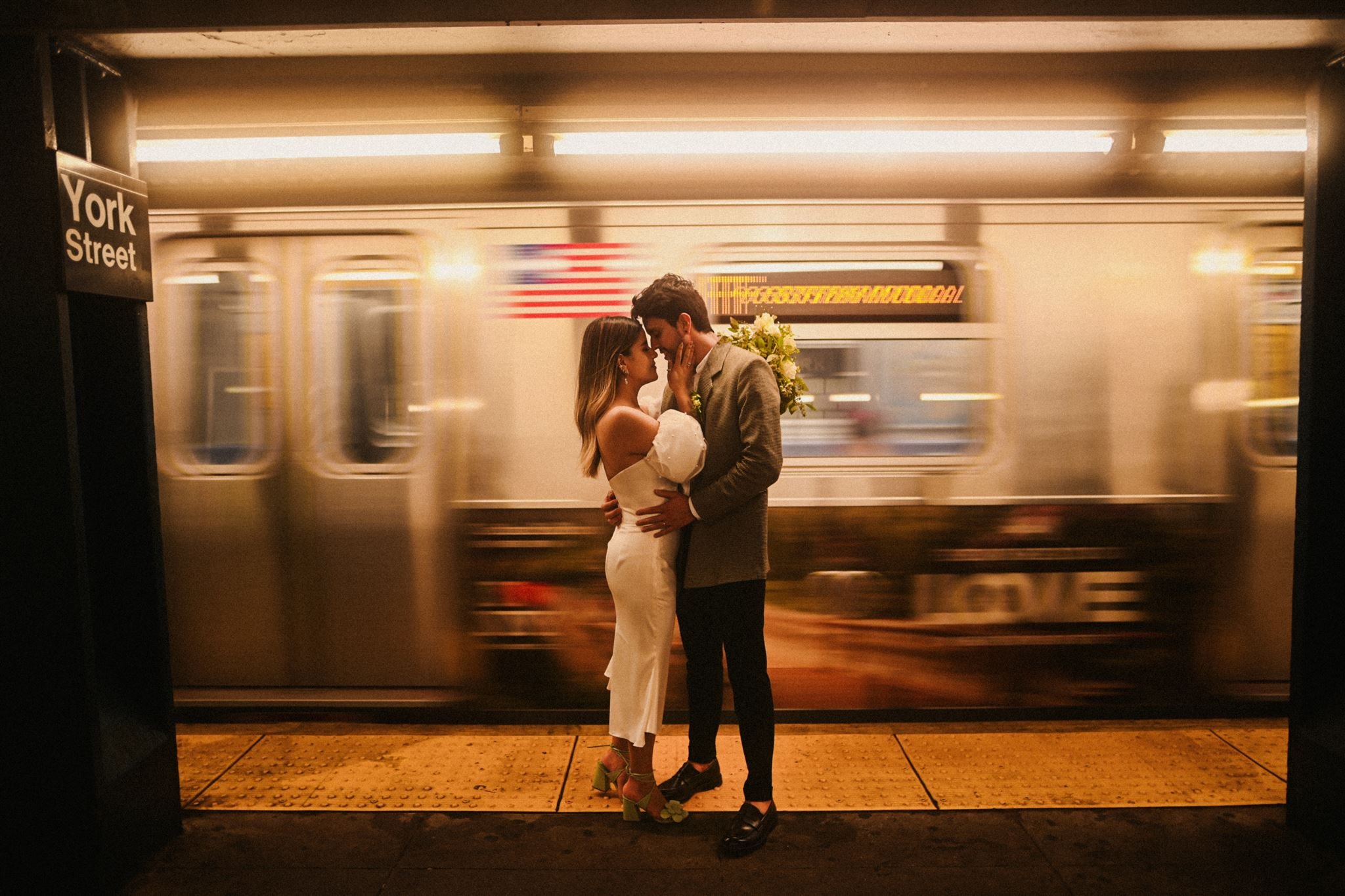 New-York-intimate-Rooftop-Wedding-145_websize.jpg