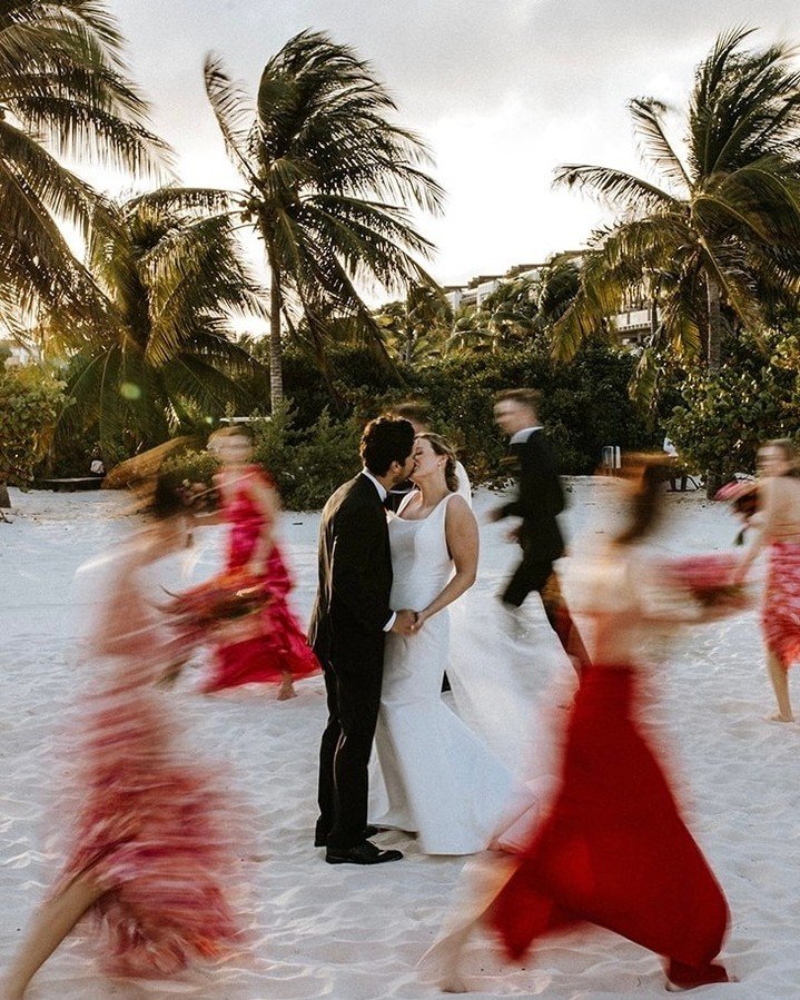 Con una c&aacute;mara en una mano y una pasi&oacute;n por capturar la autenticidad en la otra, el fot&oacute;grafo @lukefotoliv se embarca en cada boda con un enfoque centrado en lo real y emotivo. 📷✨

Especializado en el estilo documental, su objet