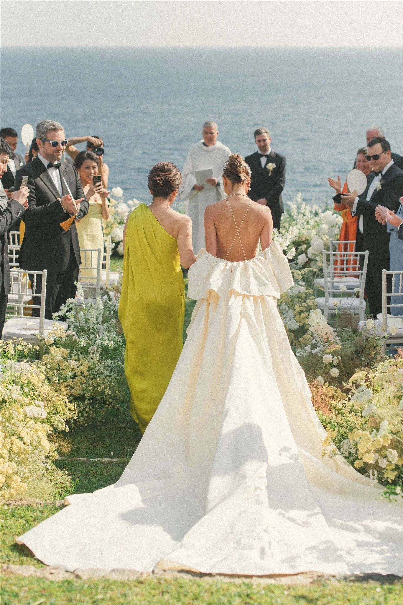 Cómo incluir a mamá en tu boda de una manera especial