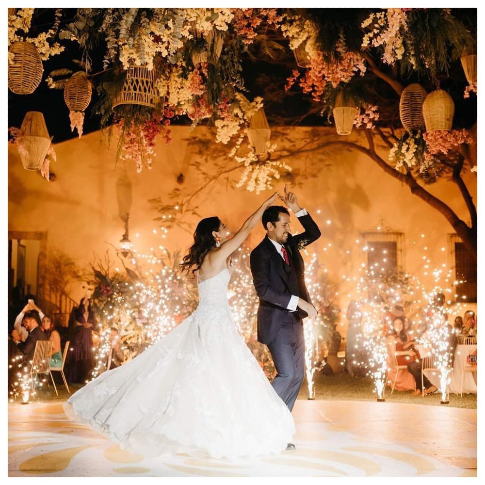 Crea+recuerdos+inolvidables+con+una+boda+de+ensueño+en+Hacienda+Labor+de+Rivera.+++#bodas+#bodasdestino+#haciendalabor+#weddings+#matrimonios+#mexico+#destinationwedding+#eventos+#love+#teuchitlan+#haciendalaborderivera+#rutadeltequila.jpg