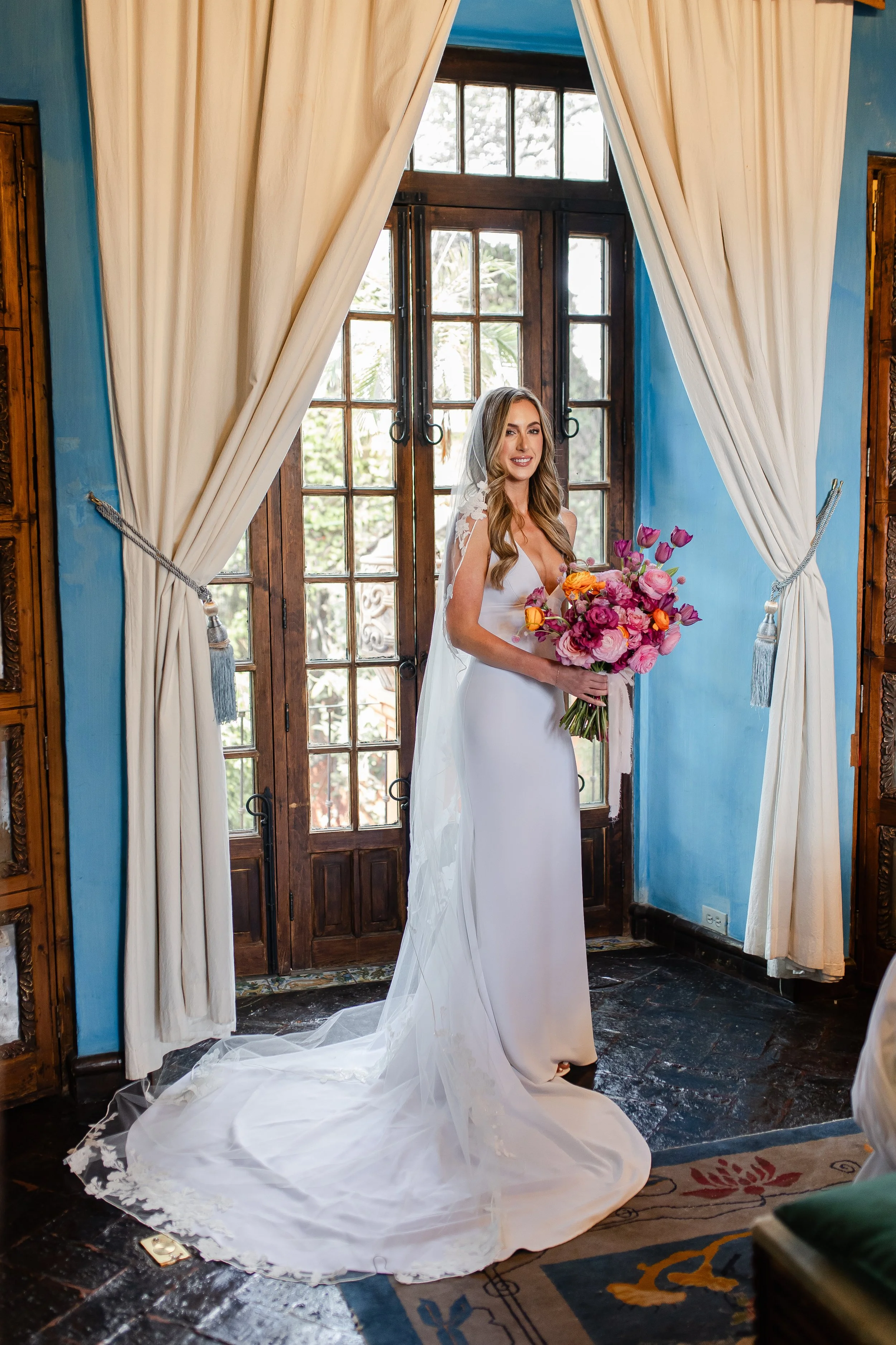 Un amor que el destino planeó con precisión: Boda destino en Casa Hyder,  San Miguel de Allende — Frida Enamorada, image size:2500x3750