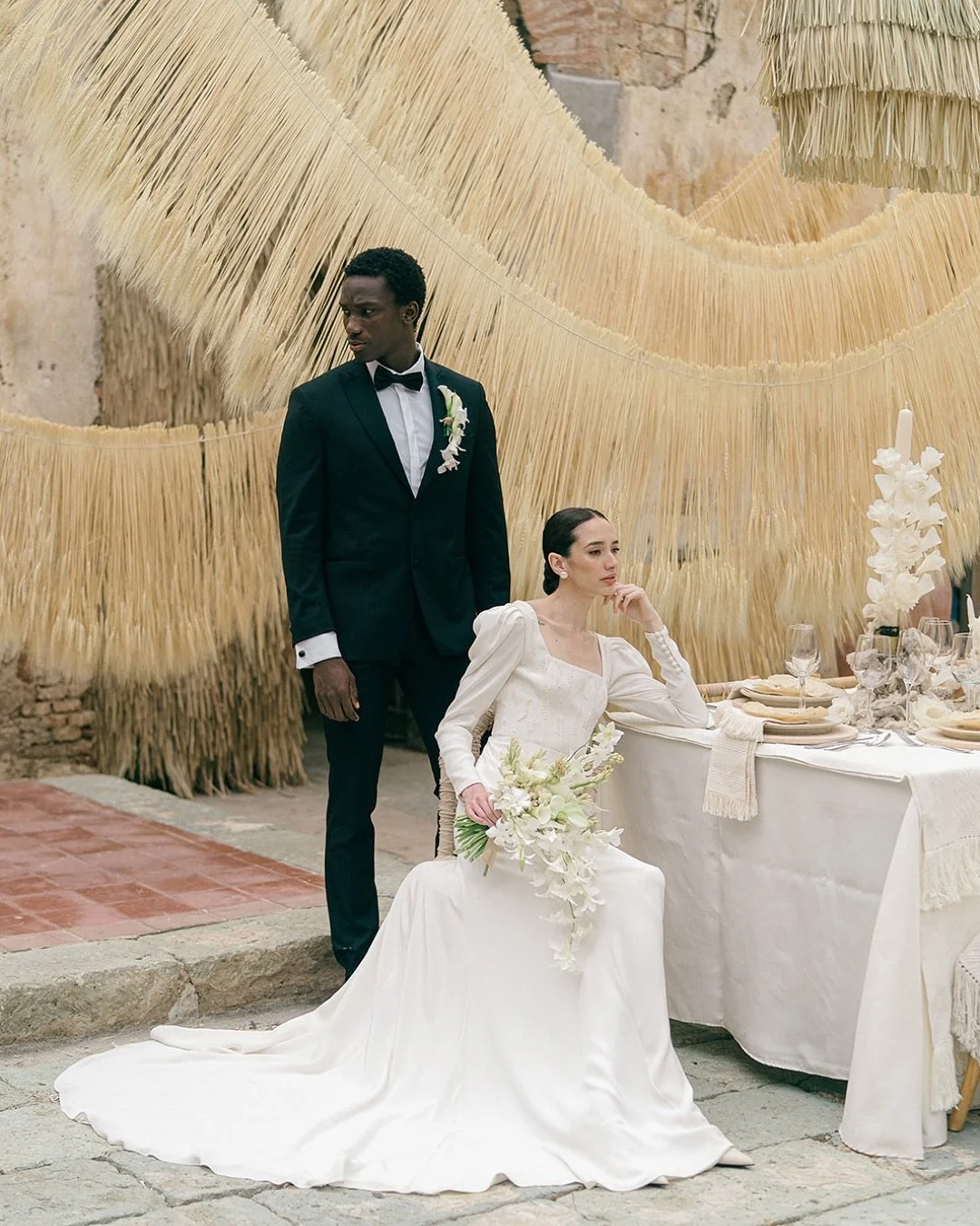 No hay boda sin historia&hellip; y esta, la vivimos desde el coraz&oacute;n de Oaxaca. 🤍

En Proyecto Murgu&iacute;a @proyecto_murguia creamos una editorial que combina lo cl&aacute;sico con lo artesanal, lo sofisticado con lo profundamente oaxaque&