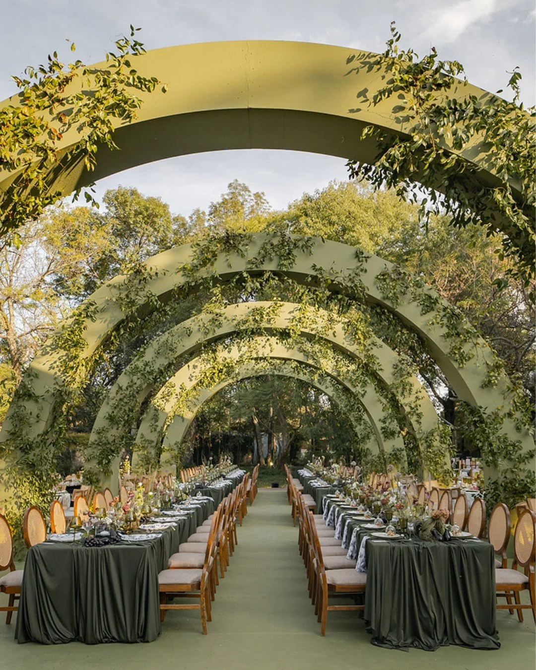 rodrigomorarm_1764277219_3775353402516796847_35181630 (1).jpg