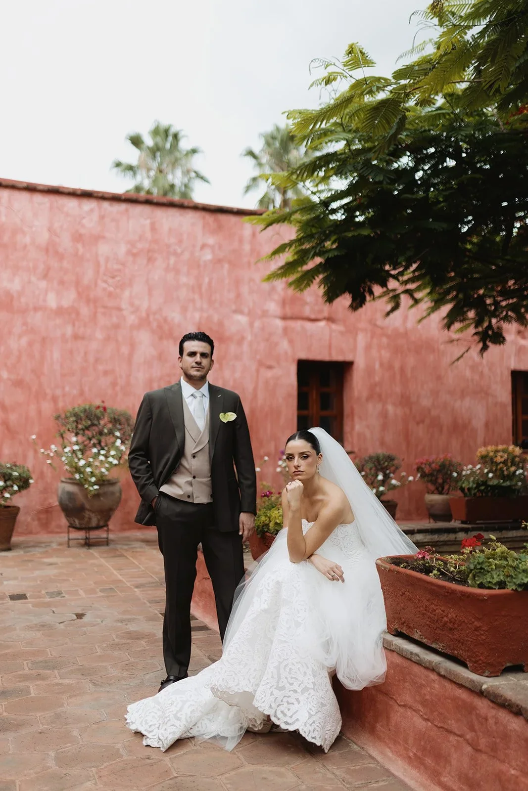 Una boda destino inspirada en la artesanía oaxaqueña en Jardín Don Luis, Oaxaca