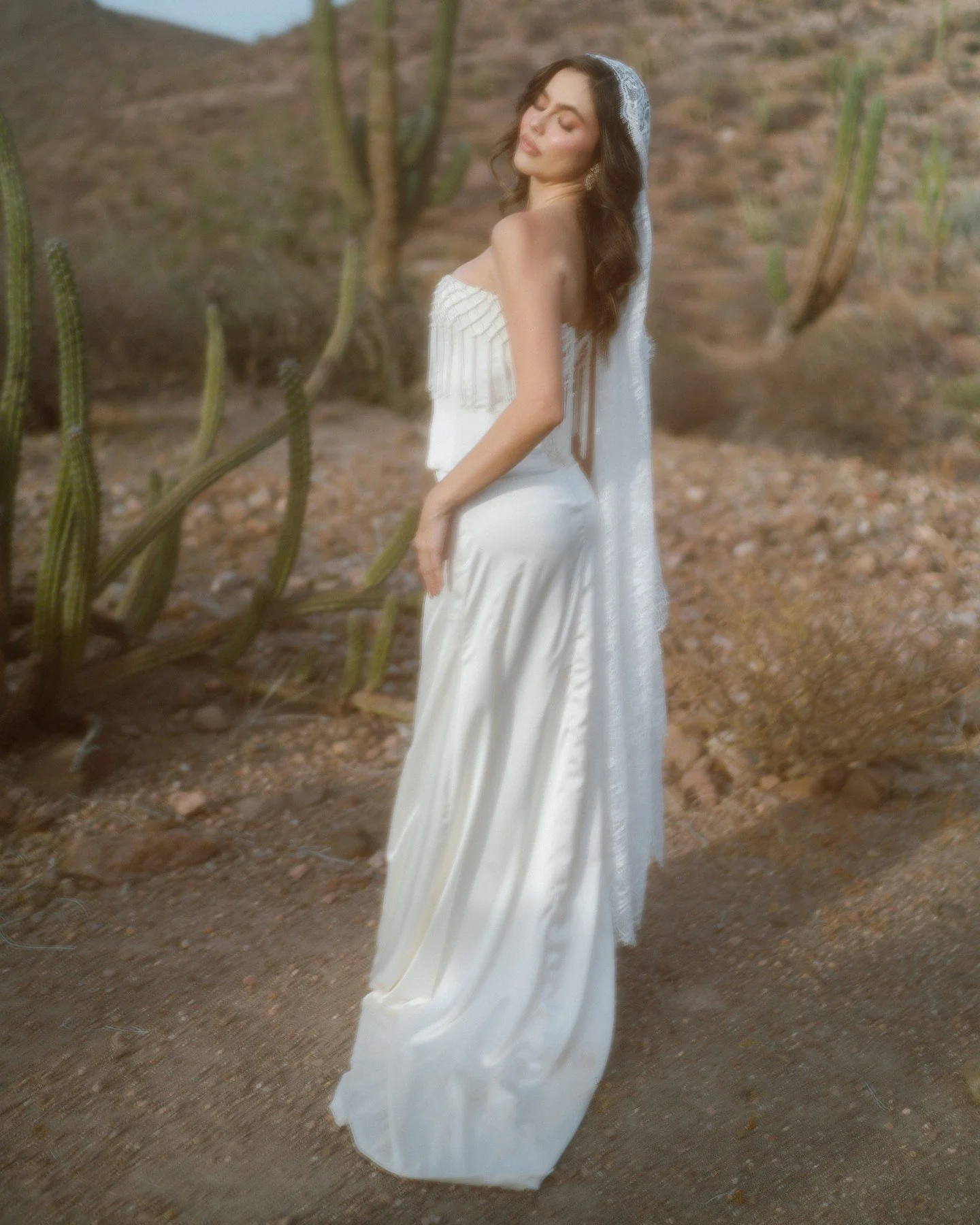 &iexcl;Di &ldquo;s&iacute;&rdquo; a un toque moderno en la tradici&oacute;n! ✨ Descubre c&oacute;mo los detalles intrincados del dise&ntilde;o mexicano est&aacute;n transformando el estilo de la novia actual. Desde vestidos deslumbrantes hasta una de
