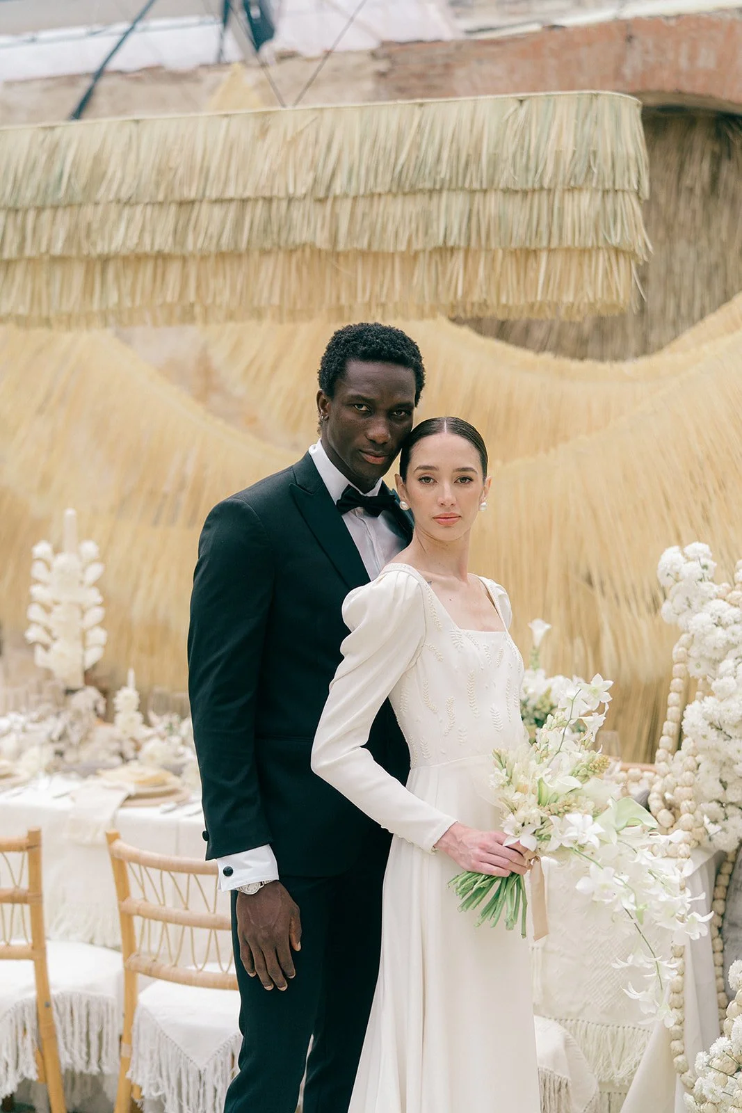 Inspiración de Bodas en Oaxaca: Un Editorial Clásico con Toques de Arte y Cultura Viva