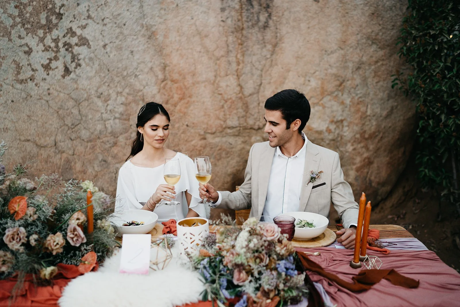 Marcos originales para que tus invitados se tomen fotos en tu boda