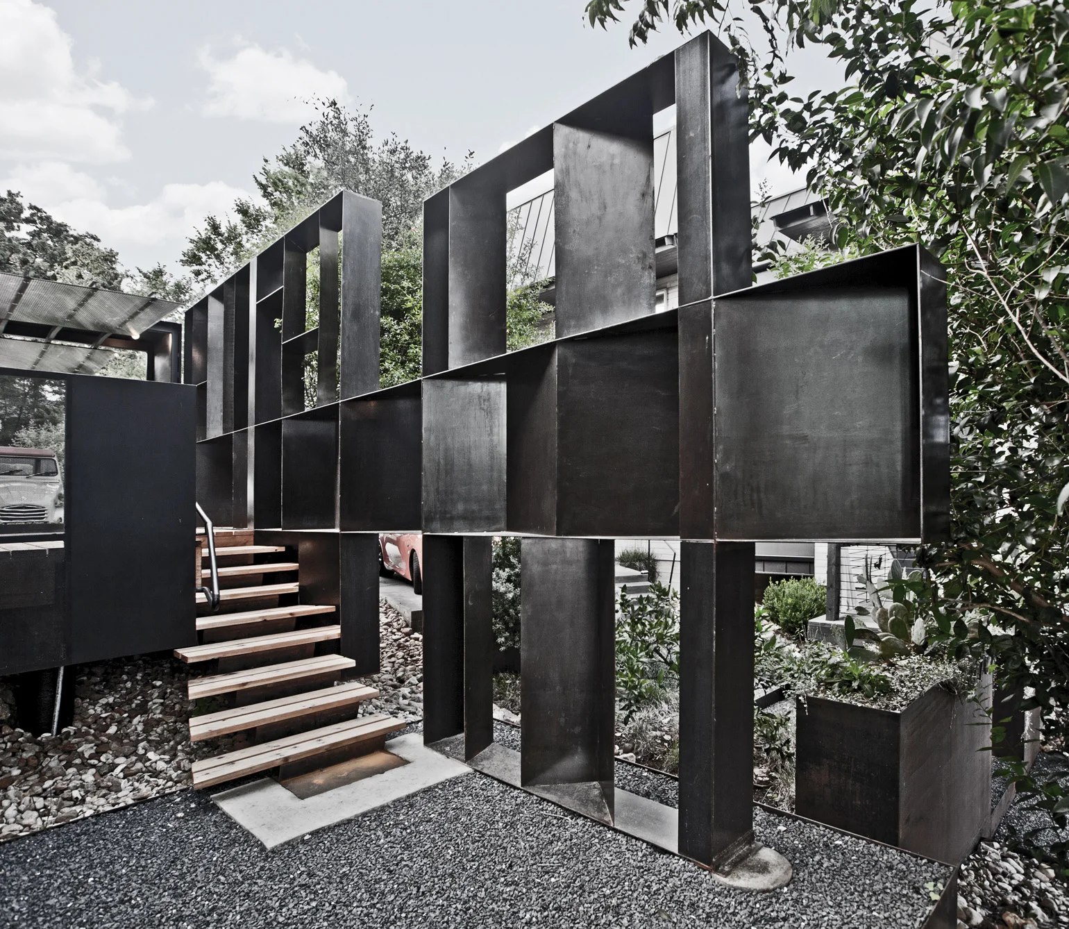 M-M_2700_entry wall_email.jpg