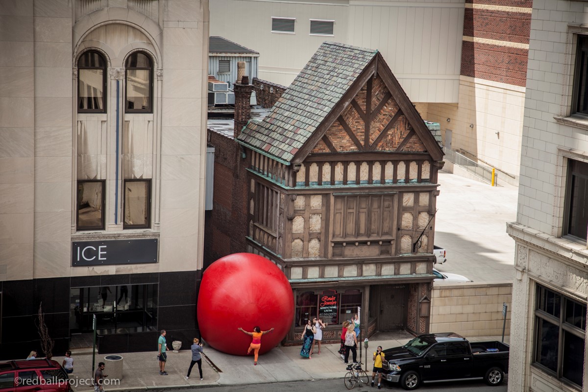 Red Ball, Toledo