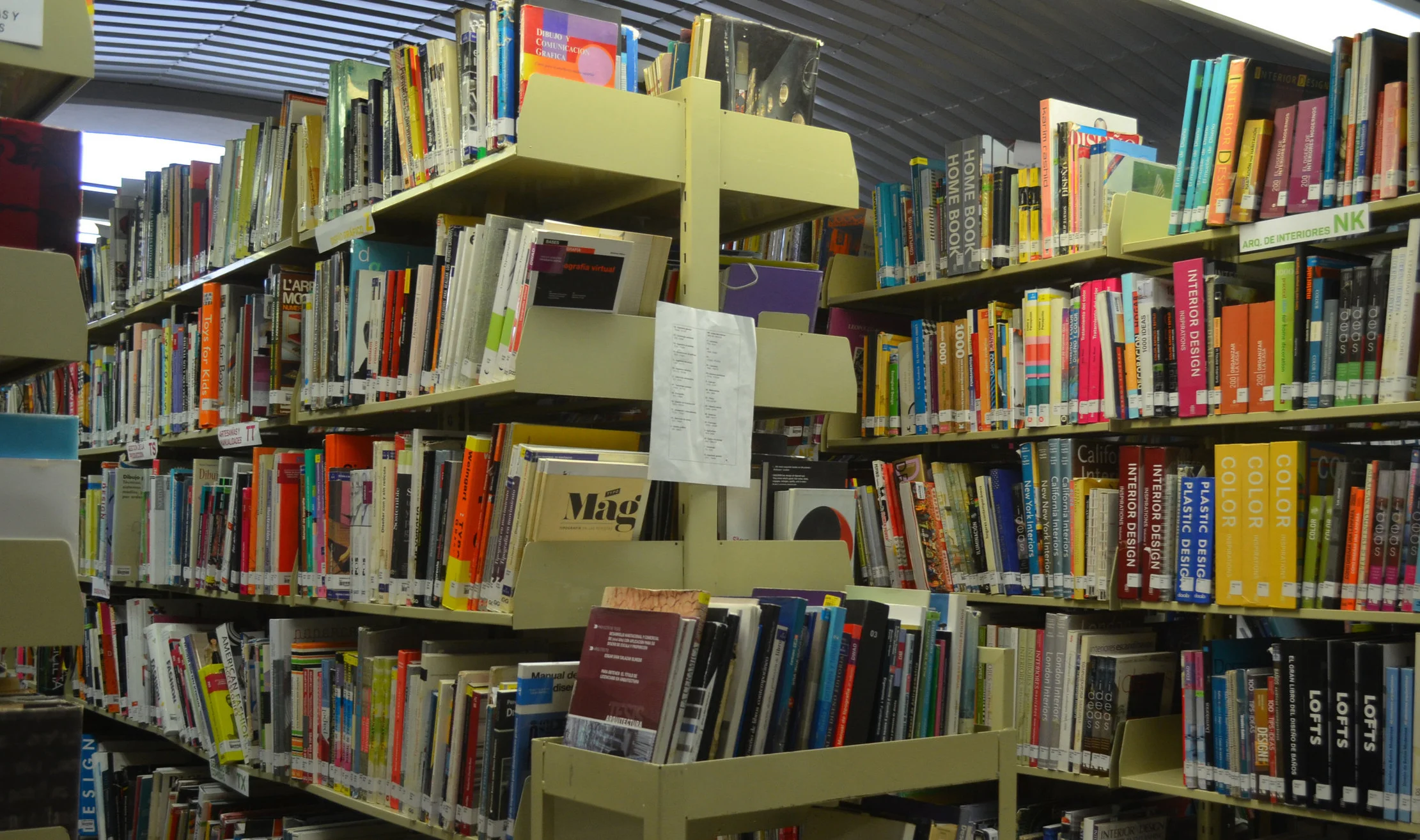 Biblioteca 5.jpg