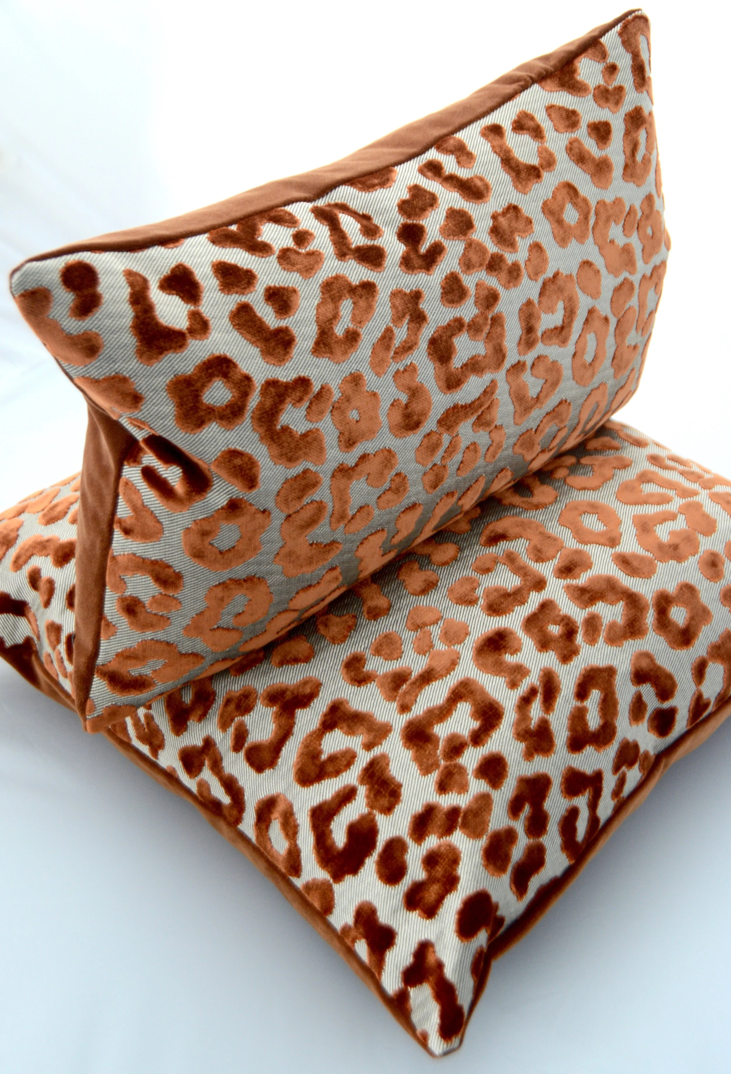 Leopard velvet pillow 2.jpg