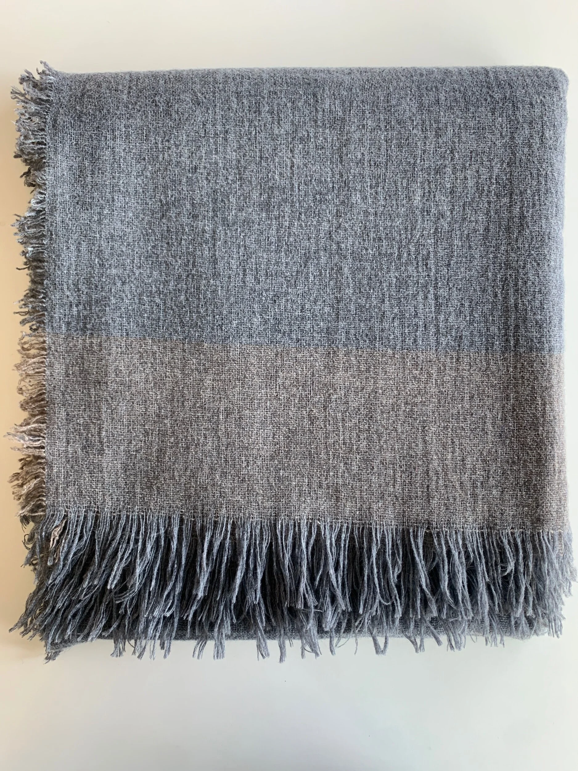 5FEFBB0A-B262-45A0-BA29-42054CD3C1D3