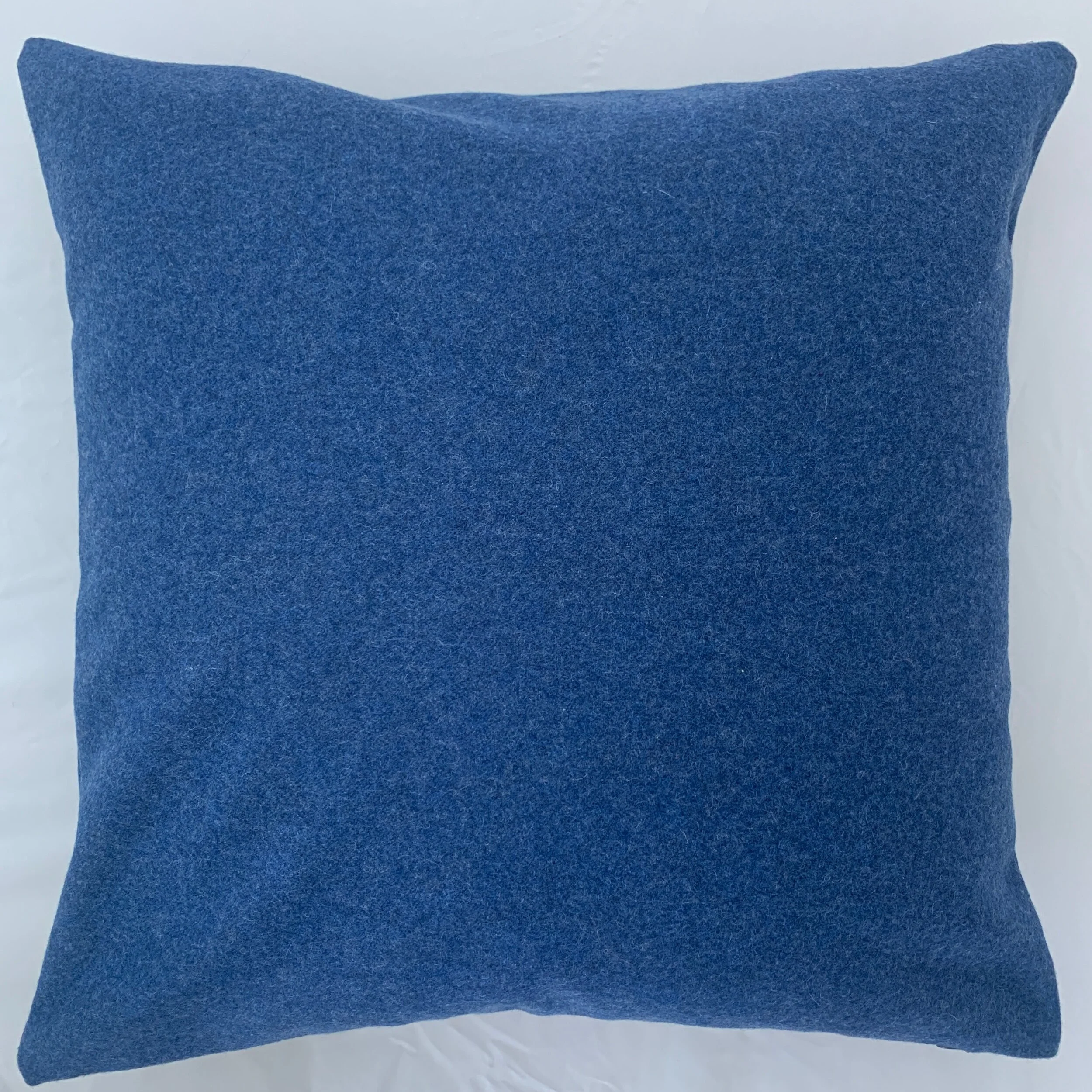 5B79E918-3B7A-4351-929B-11BC56FABF15