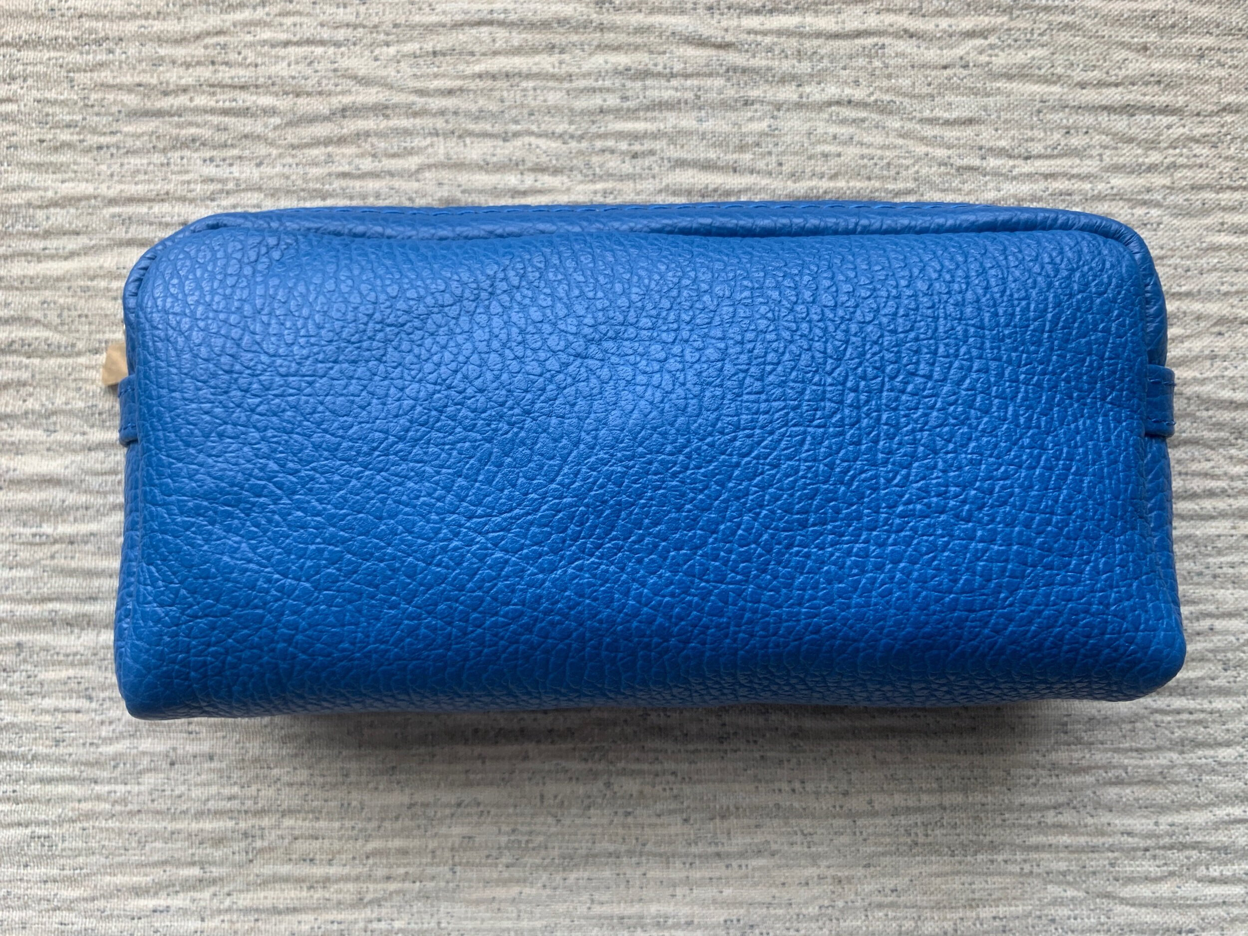 27EB0C69-A017-409D-81FE-4DFA7DFF6792