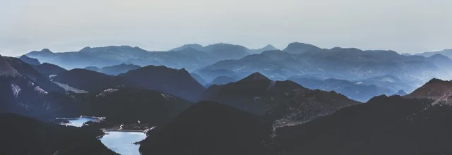 Travel header2.jpeg