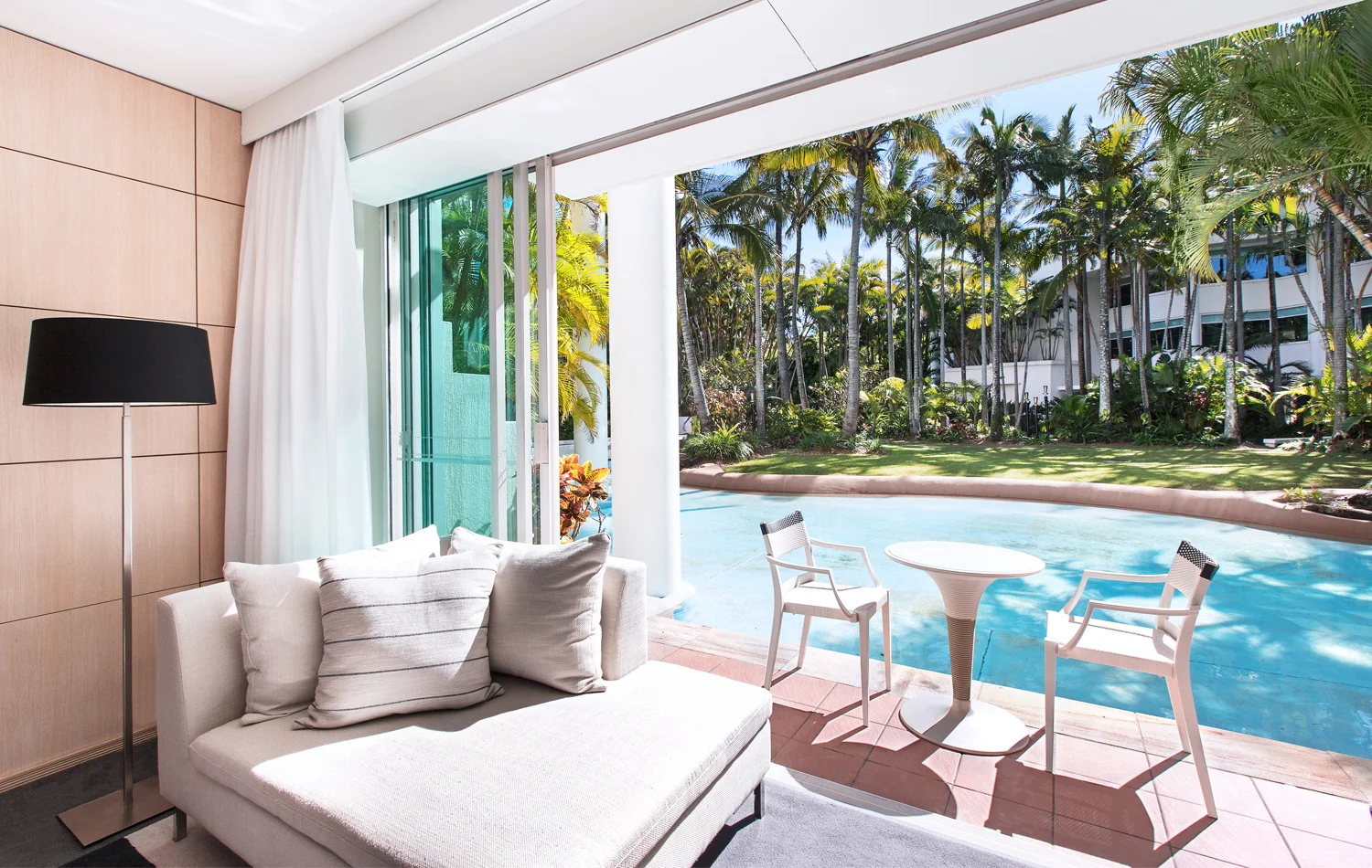 A Lagoon Room at the Sheraton. Photograph by David Hahn.
