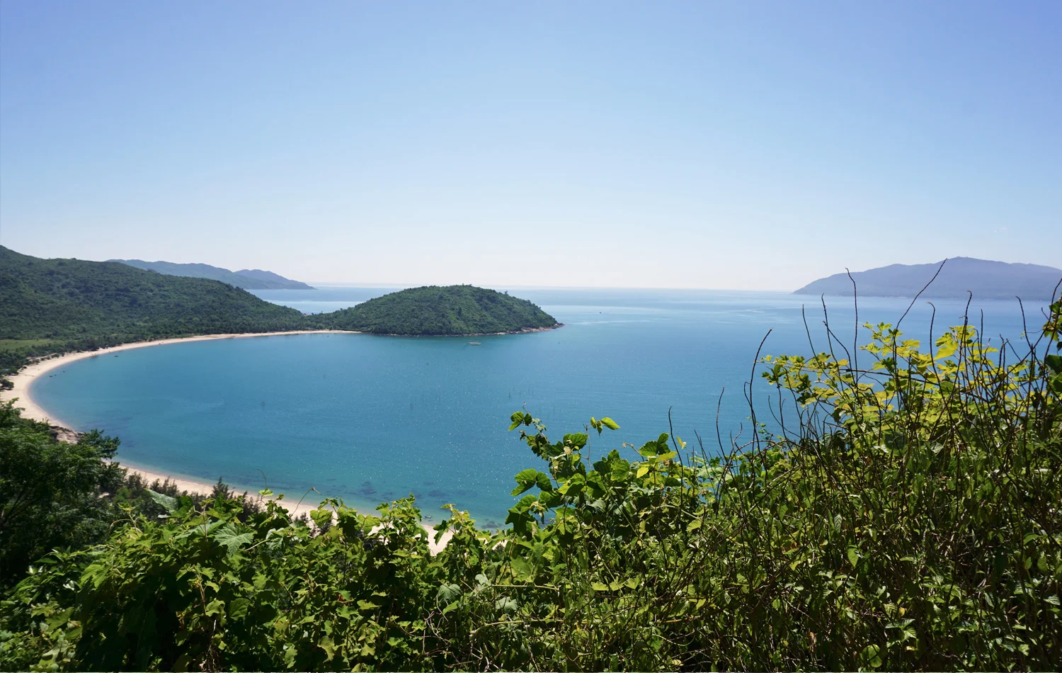 the Hai Van pass with its spectacular views.