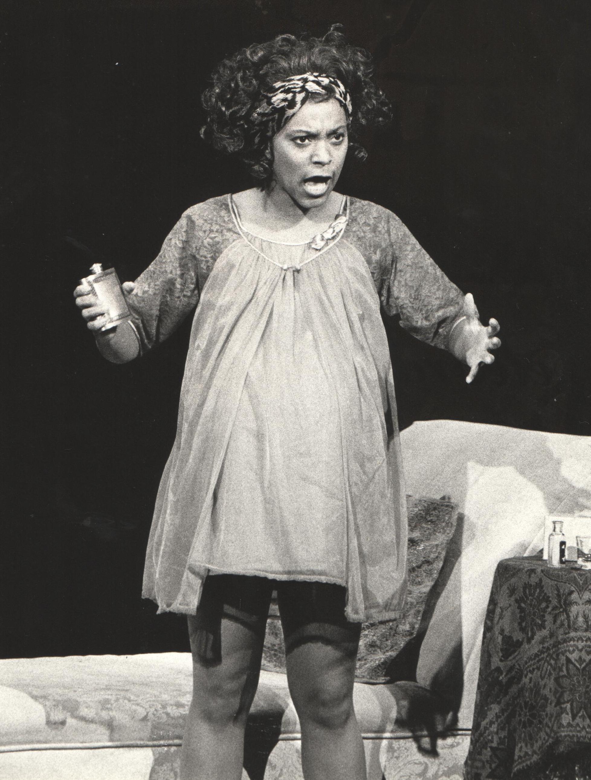 April is Lucy in Threepenny Opera in Cambridge