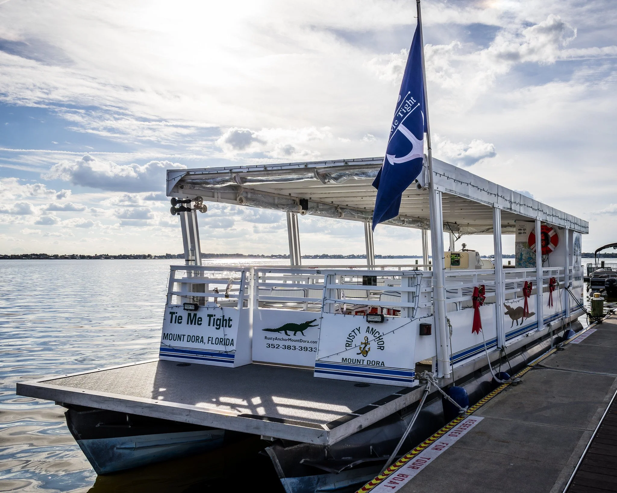 Boating on Lake Dora