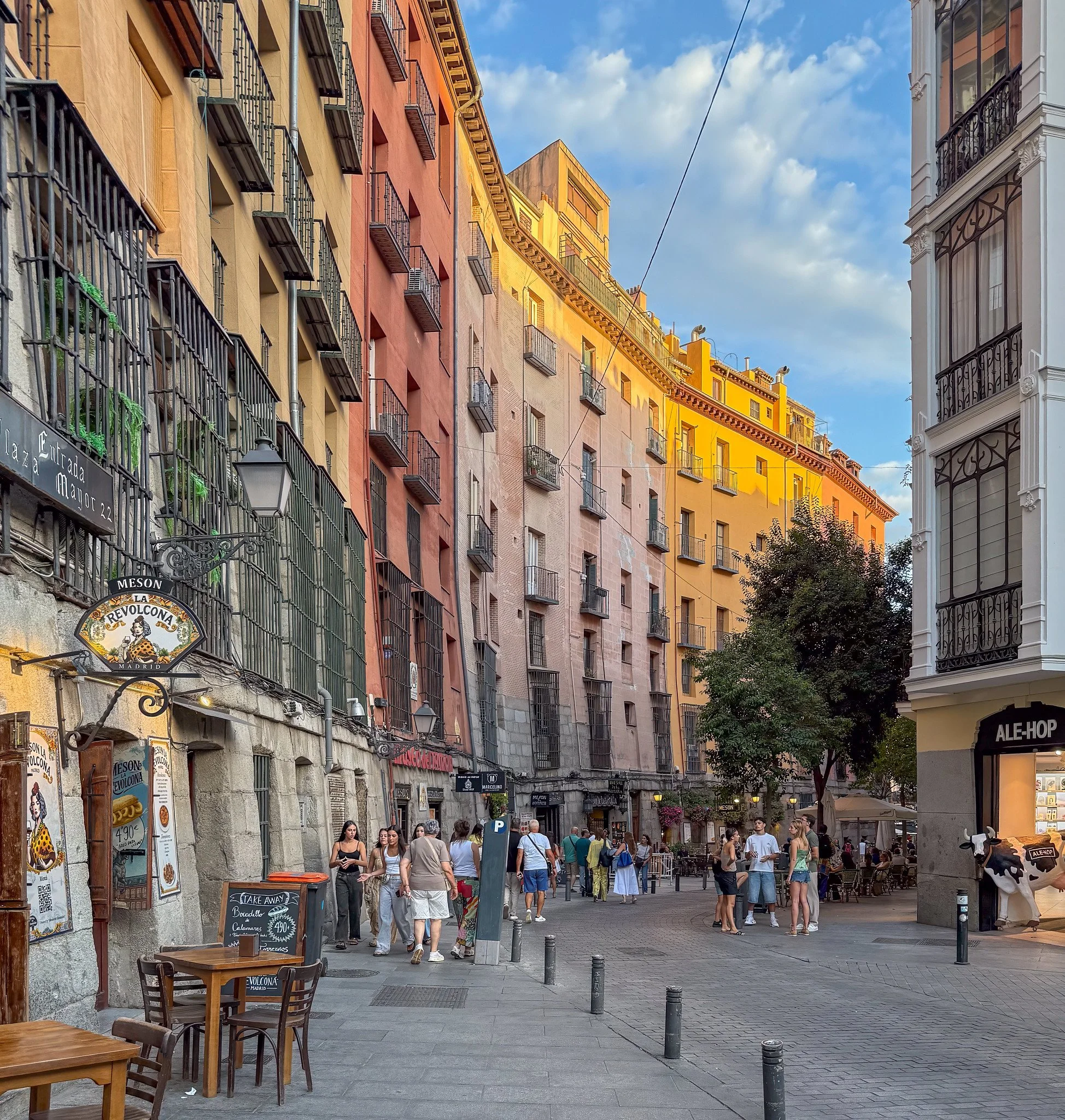 Calle Cava de San Miguel