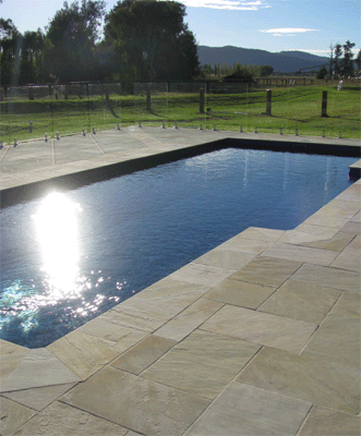 Willow-pool-mudgee1.gif