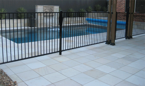 Willow-honed-pool-fence.gif