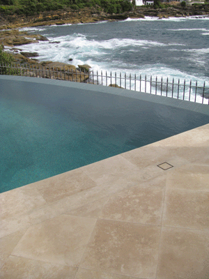 An oceanside pool in Maroubra