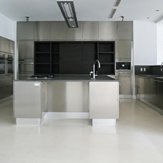 Limestone kitchen.jpg