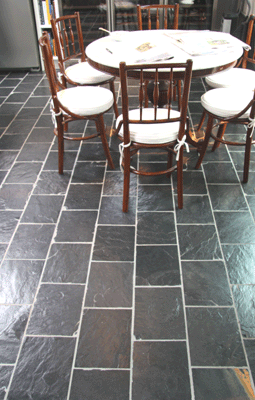 Silver-blue-kitchen-table.gif