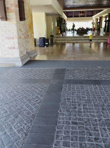 Cobbles-+honed-bluestone3.jpg