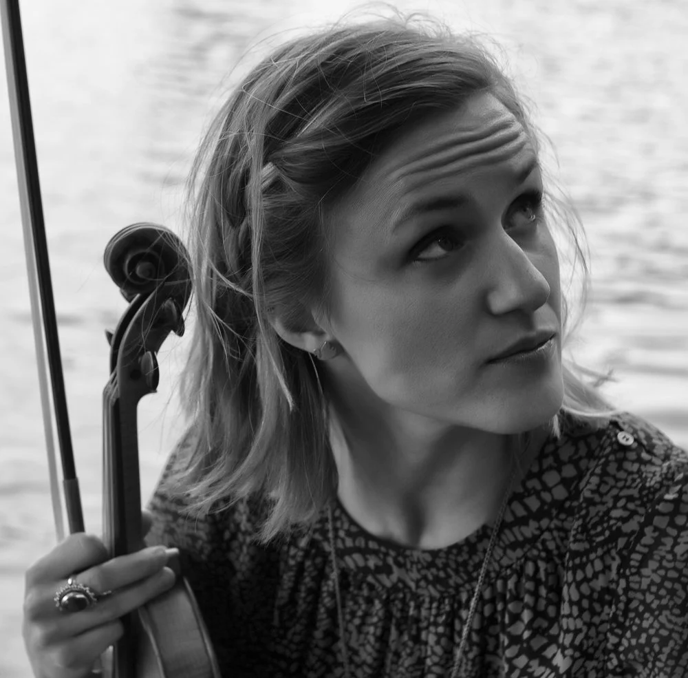 Naomi Burrell - violin