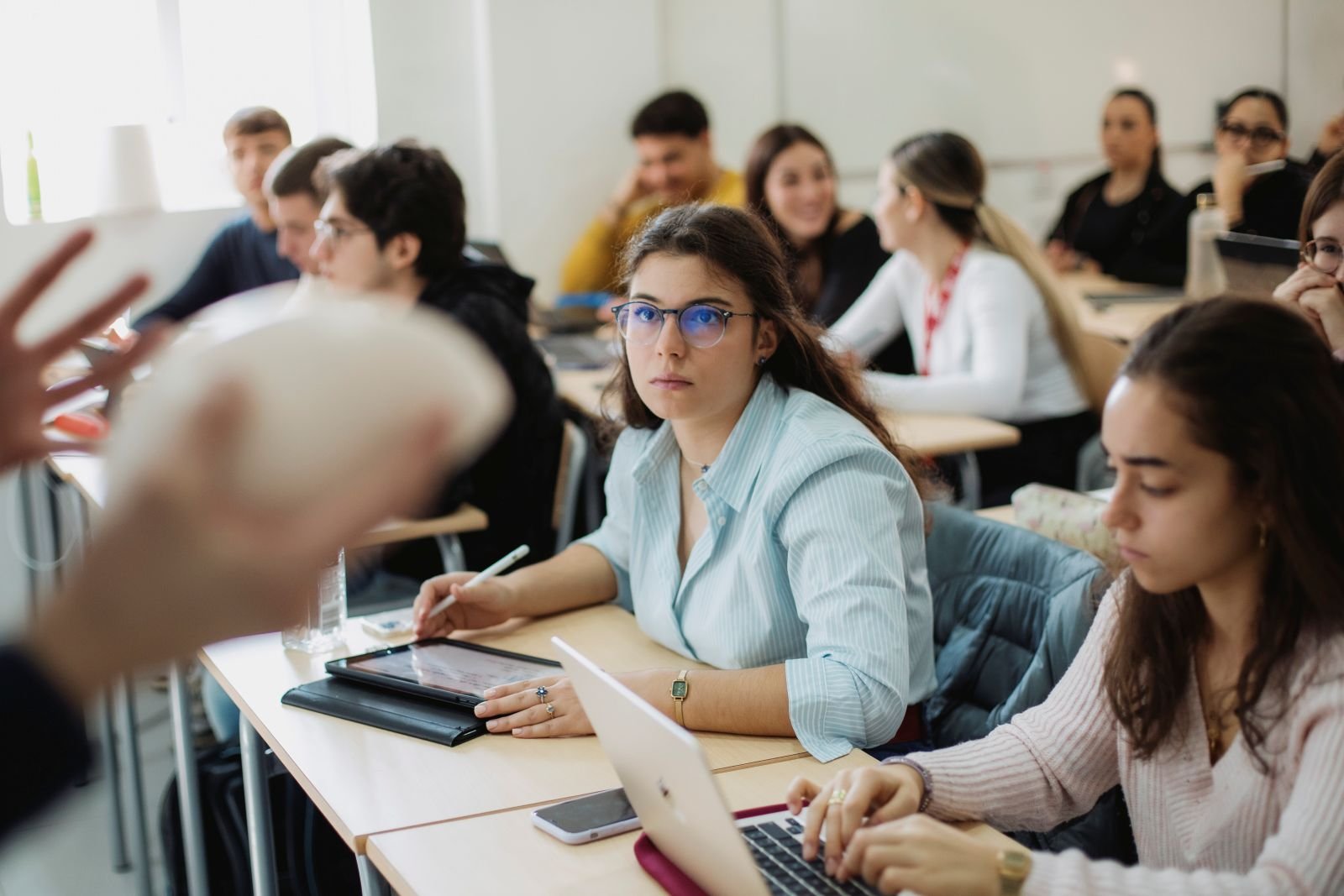 Uni12small.jpg