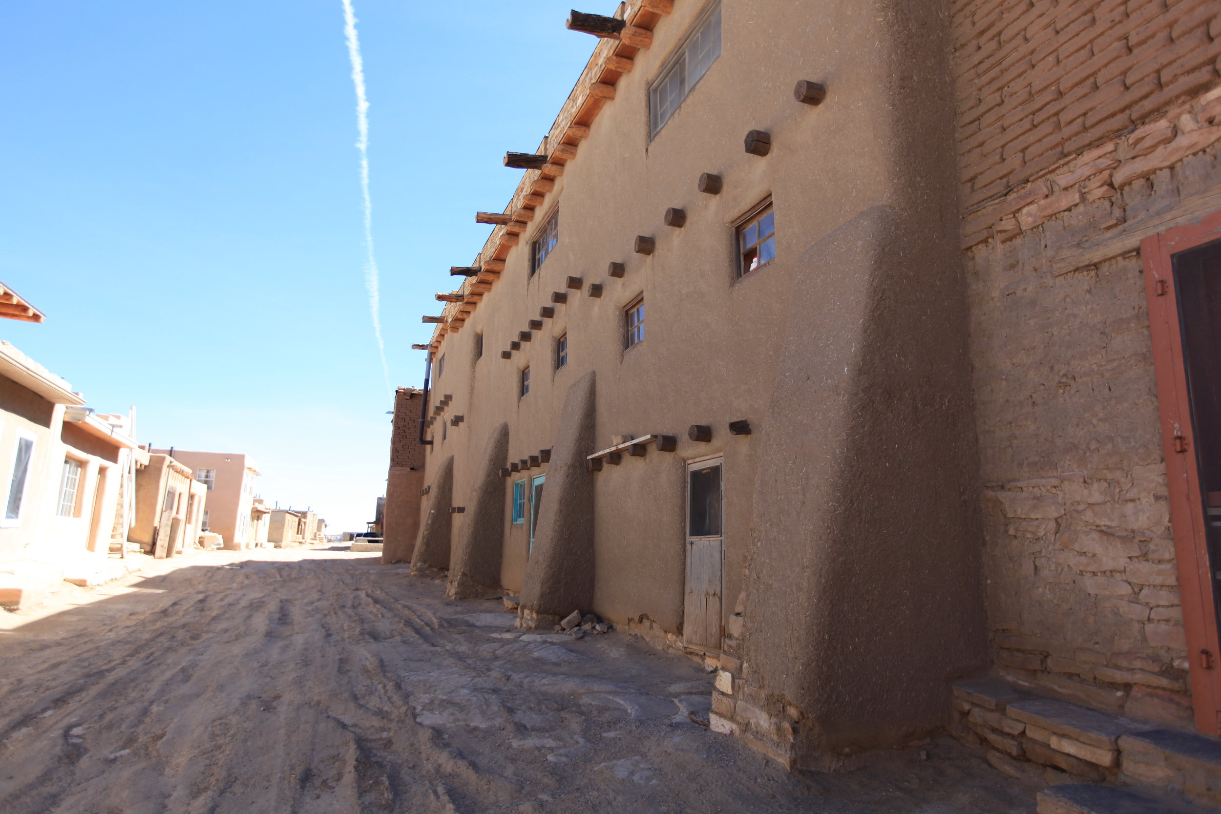  One of the oldest buildings in the Pueblo, dating from the 16th century. 