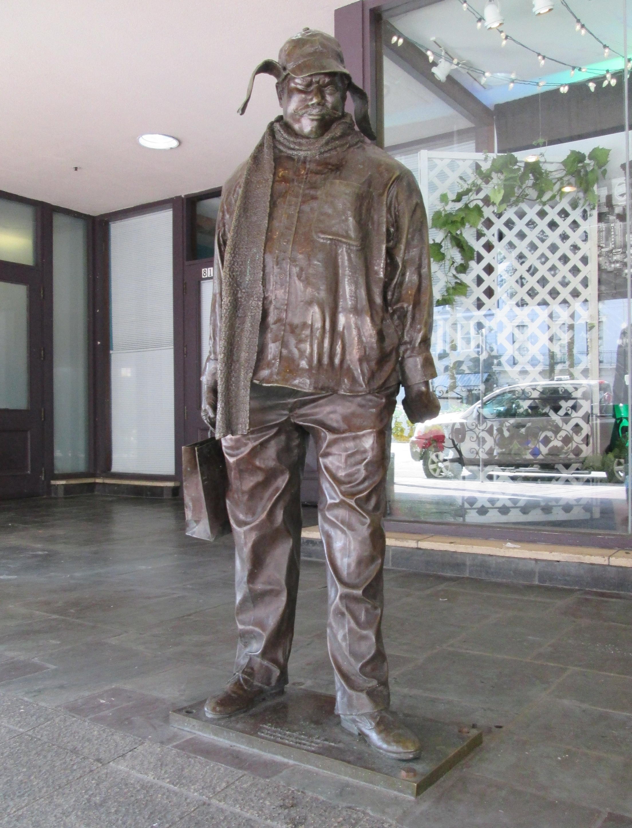  Statue of Ignatius J. Reilly in front of the Hyatt Centric on Canal Street 