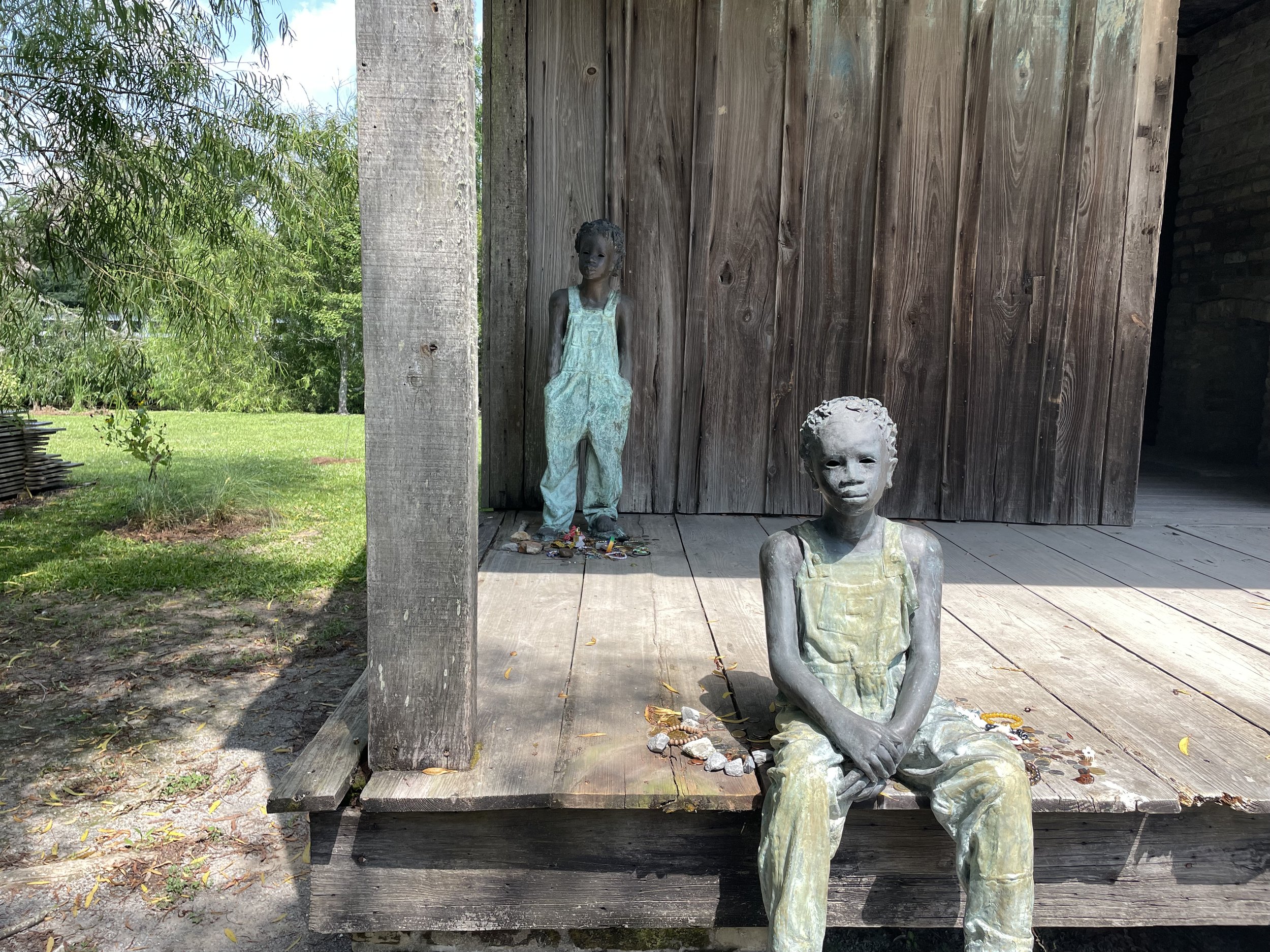 kid statues.jpeg
