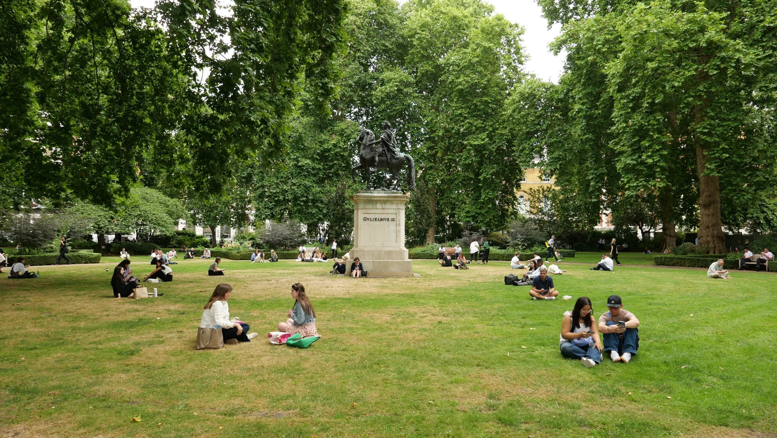 DO01012041.jpg