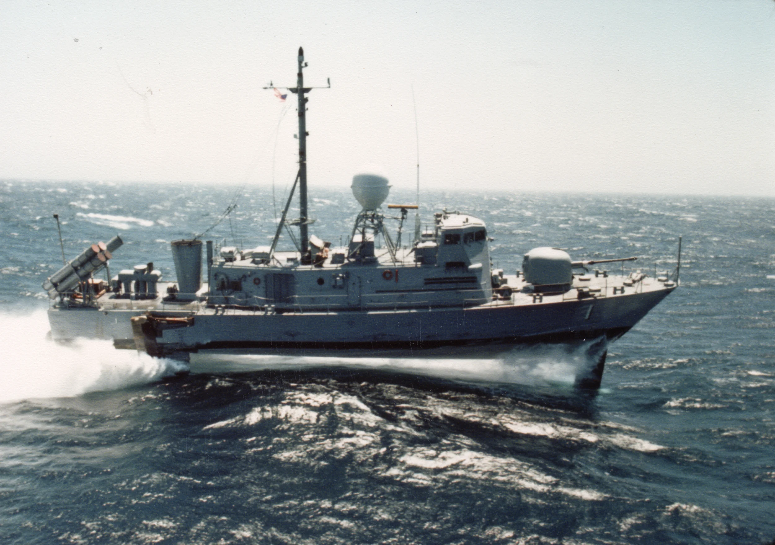 Steiner--USS_Pegasus_PHM-0Scan-090505-0047.jpg