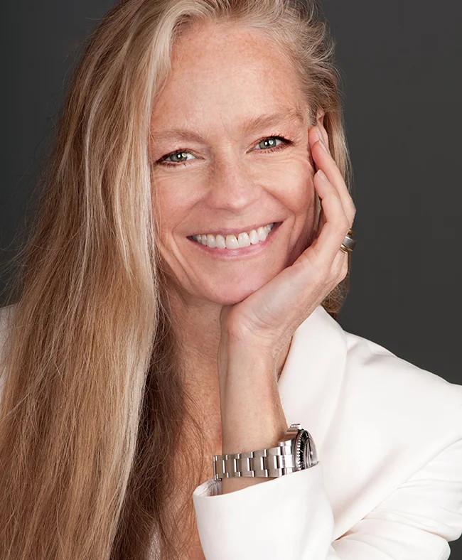 Suzy amis photo