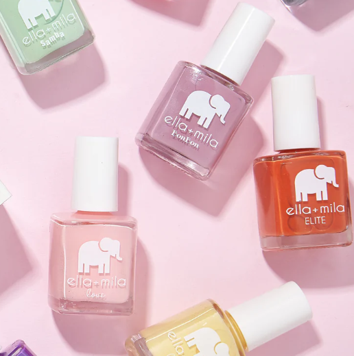 17-Free? Meet SOAK's New Nail Polish Partner