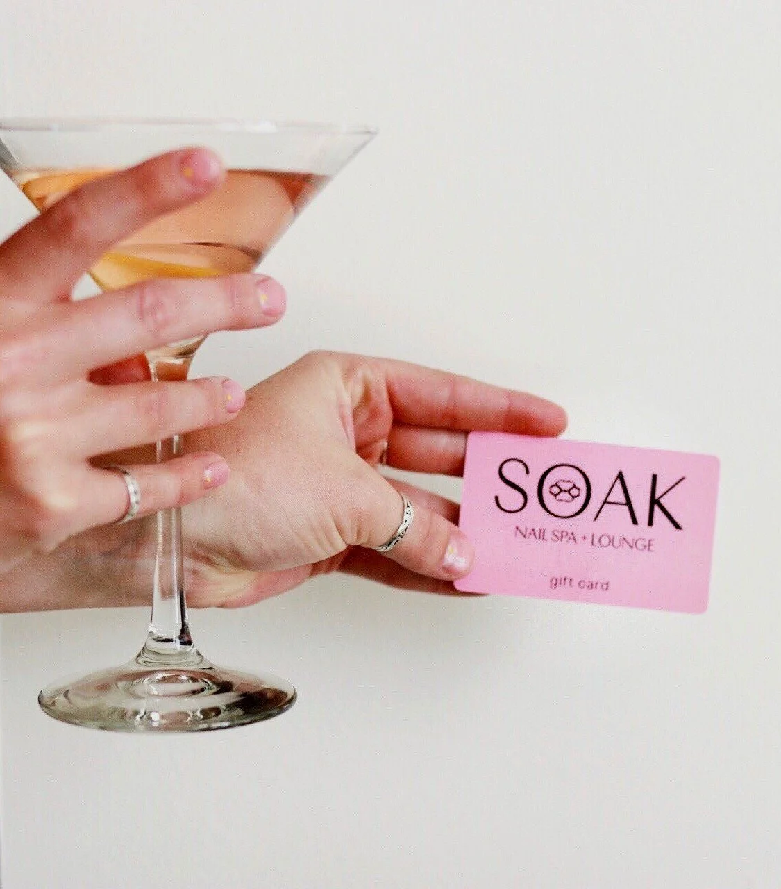 SOAK: Winter Wellness – Nourishing Your Nails During the Cold Season