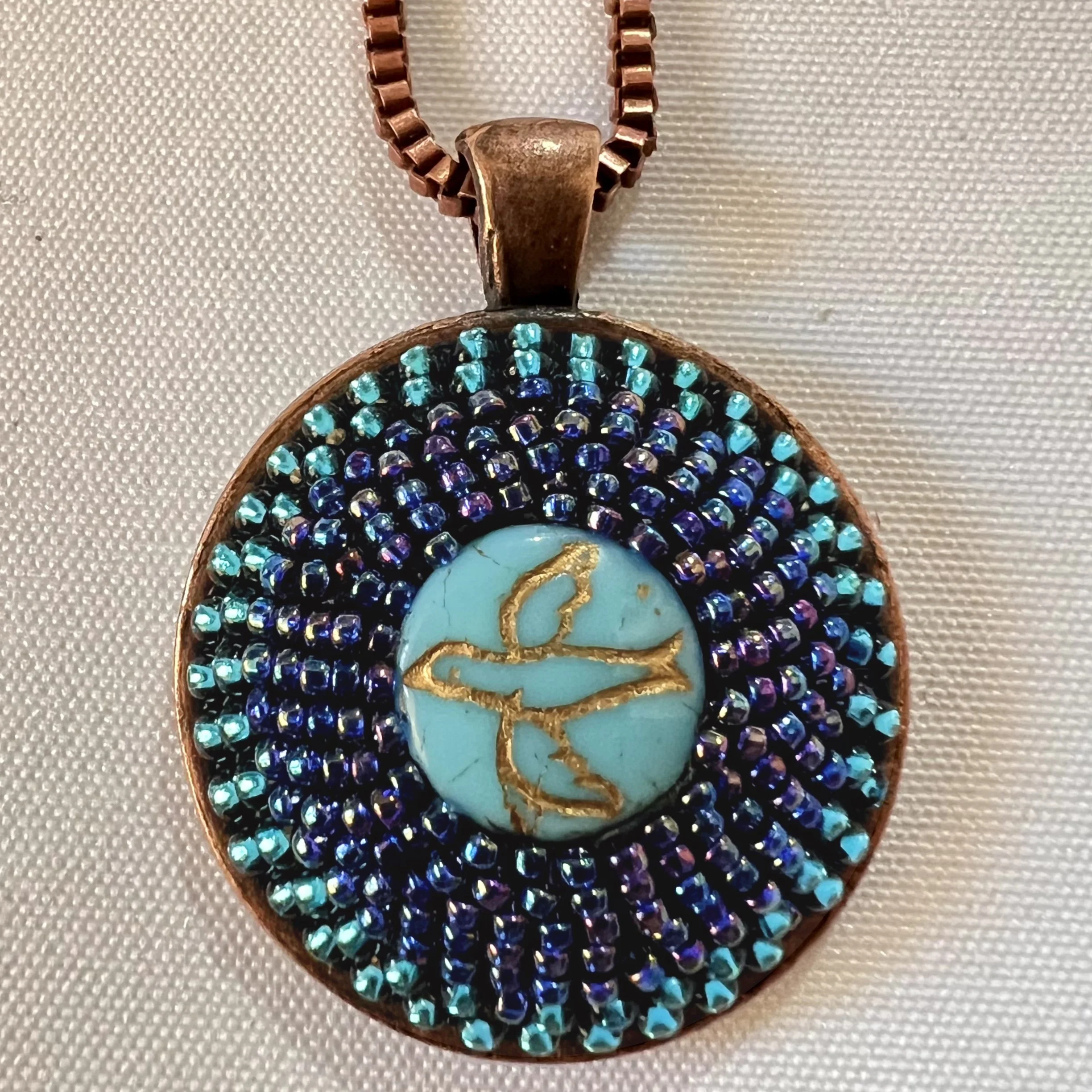 Turquoise:Cobalt Ombre Dove Round.jpg